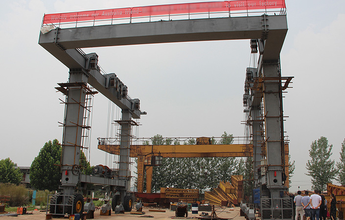 200T Boat Travel Lift