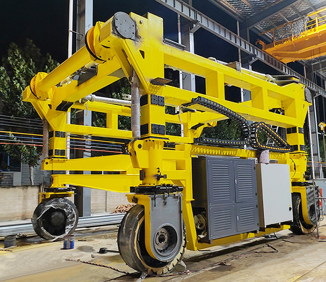 container straddle carrier