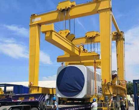 Lifting wind turbine