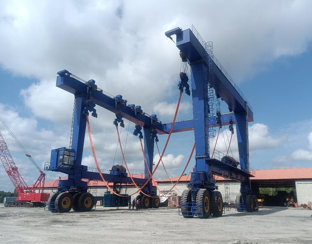 500 Ton Travel Lift