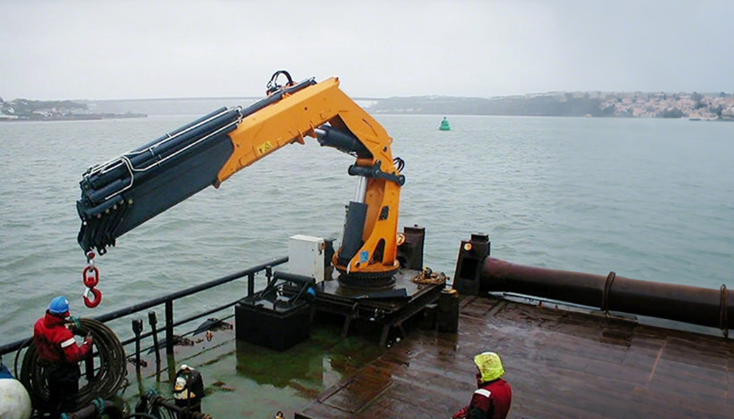 Marine Knuckle Boom Crane