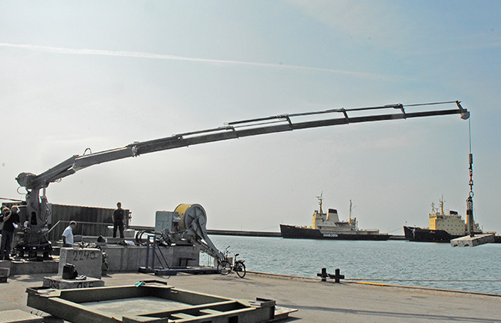 Marine Telescopic Crane