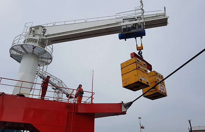 Stiff Boom Marine Crane