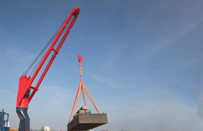 Deck Crane